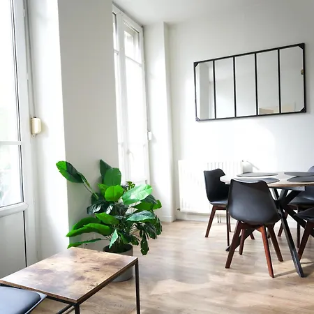 Modern & Hypercentre, Private Balcony Апартаменты Сент-Этьен