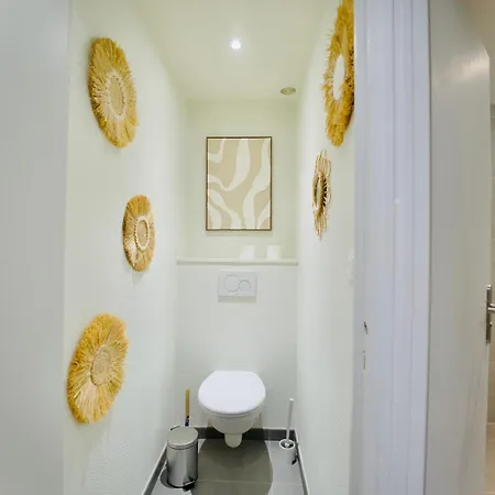Апартаменты Modern & Hypercentre, Private Balcony